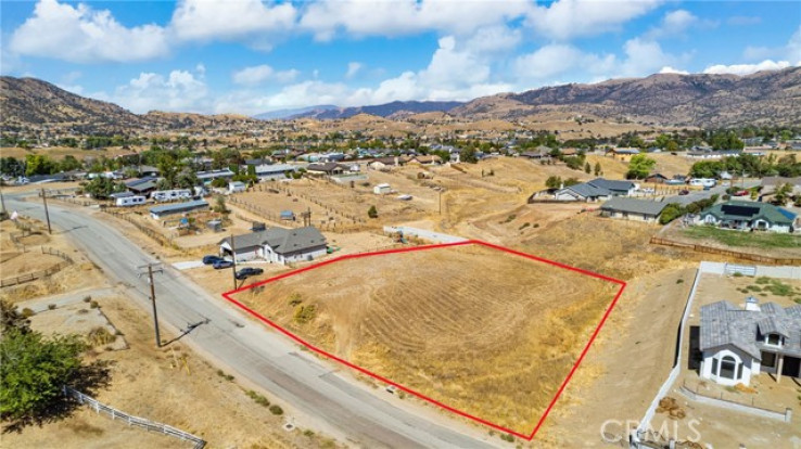  Land for Sale in Tehachapi, California