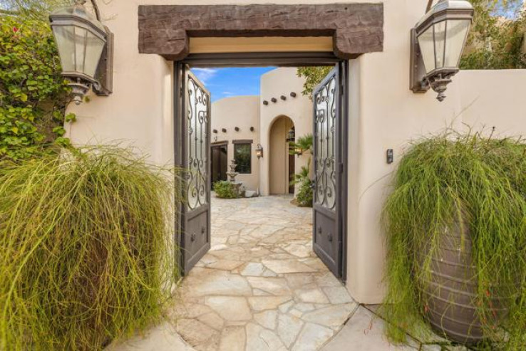 3 Bed Home for Sale in Palm Desert, California