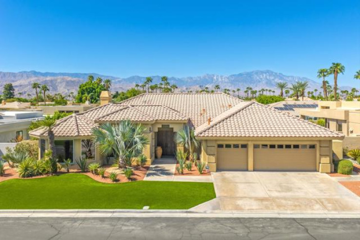 4 Bed Home for Sale in Palm Desert, California