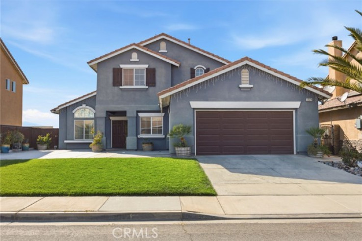 Residential Home in Victorville