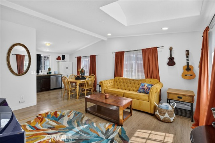 2 Bed Home for Sale in Costa Mesa, California