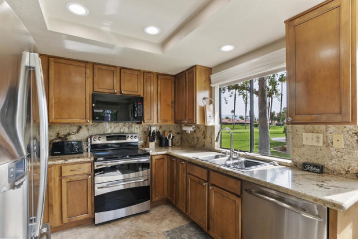 3 Bed Home for Sale in Palm Desert, California