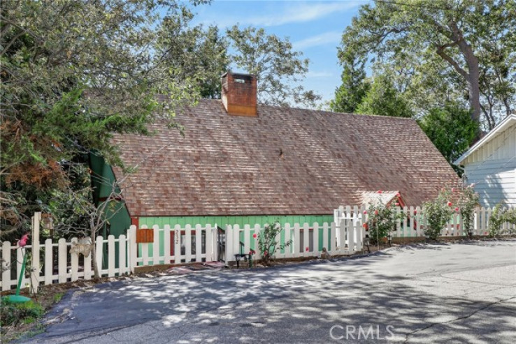 3 Bed Home for Sale in Lake Arrowhead, California