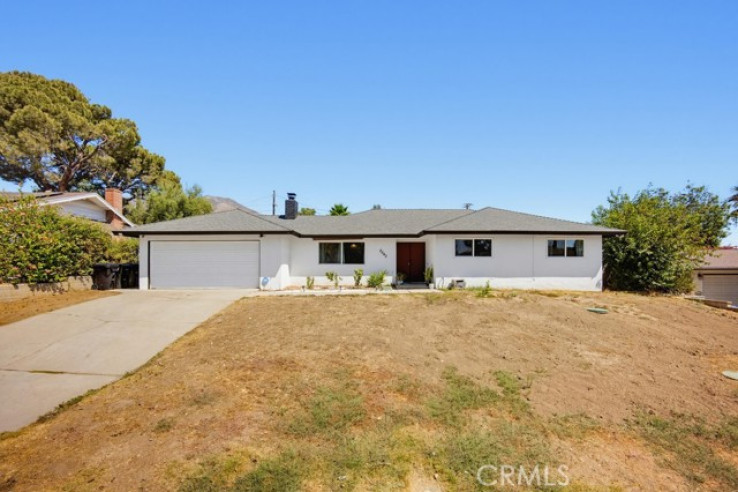 Residential Home in Highland