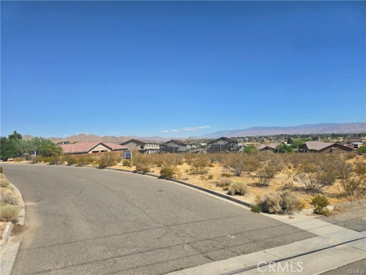  Land for Sale in Apple Valley, California