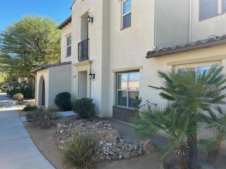 2 Bed Home for Sale in Palm Desert, California