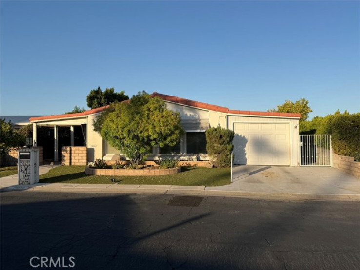 2 Bed Home for Sale in Palm Desert, California