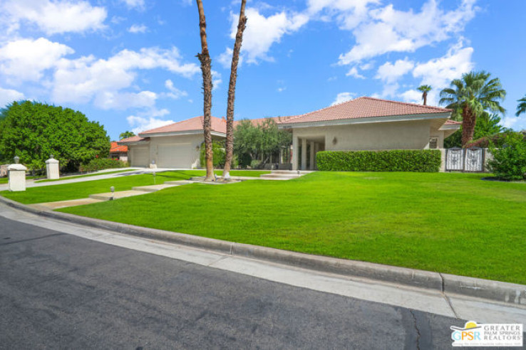 3 Bed Home for Sale in Palm Desert, California