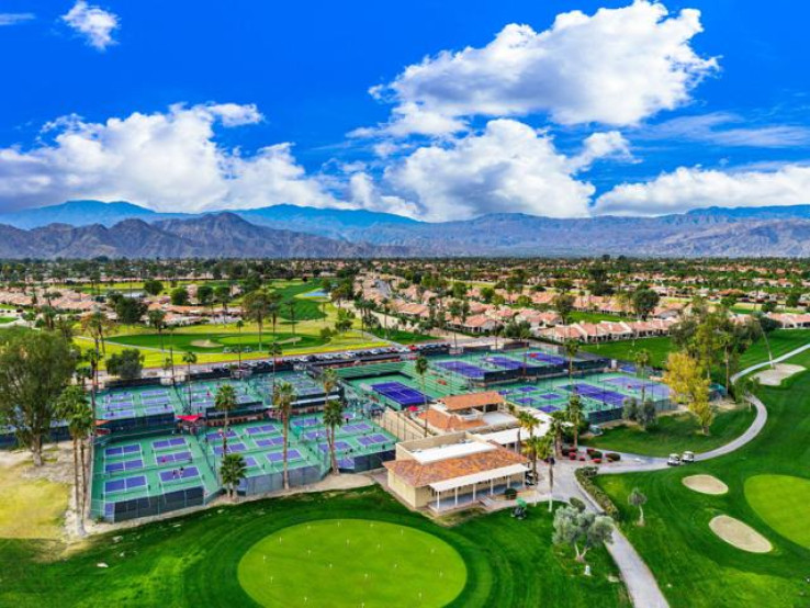  Income Home for Sale in Palm Desert, California
