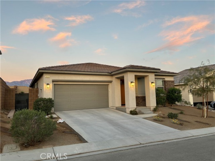Residential Home in North Palm Desert