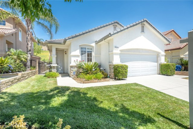 3 Bed Home for Sale in Saugus, California