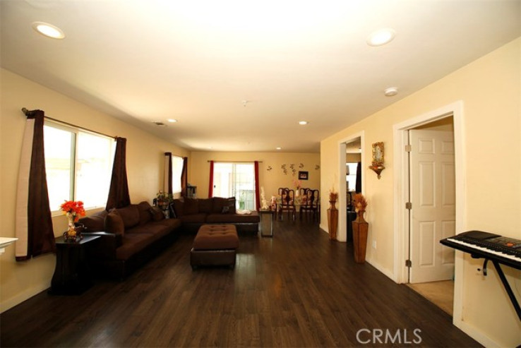  Income Home for Sale in Inglewood, California