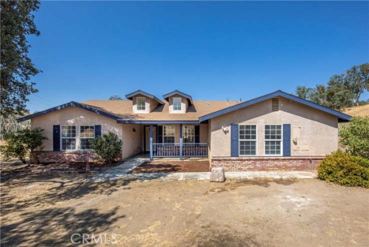 5 Bed Home for Sale in Tehachapi, California