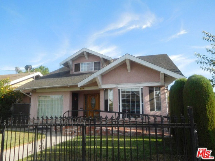 3 Bed Home for Sale in Los Angeles, California