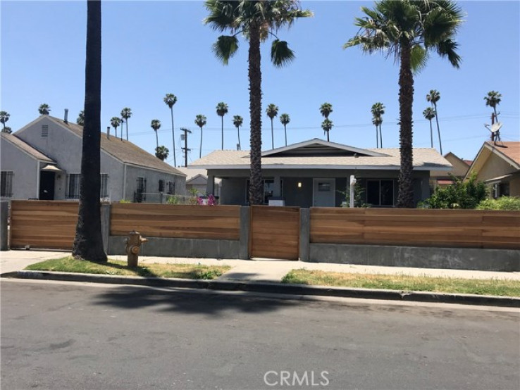 3 Bed Home for Sale in Los Angeles, California