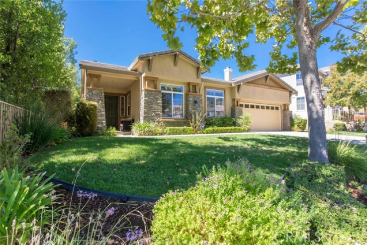 4 Bed Home for Sale in Saugus, California