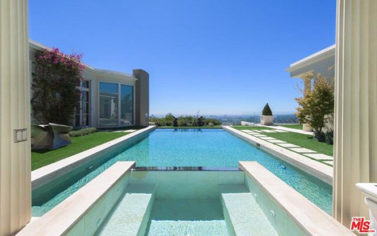 Residential Lease in Beverly Hills