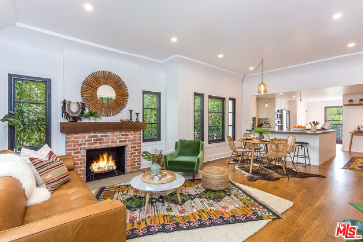2 Bed Home for Sale in Venice, California