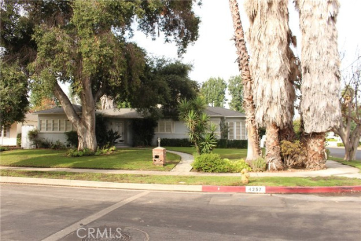 2 Bed Home for Sale in Studio City, California