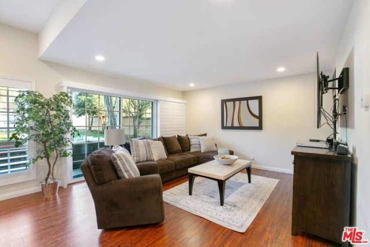 5 Bed Home for Sale in Calabasas, California