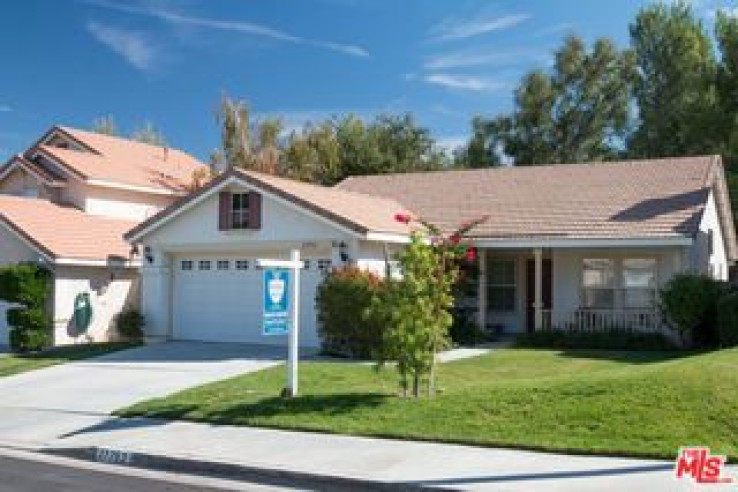 3 Bed Home for Sale in Saugus, California