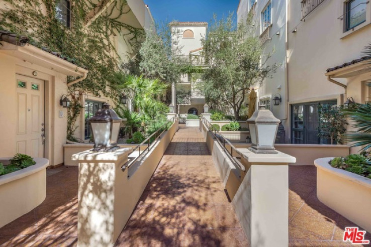 2 Bed Home for Sale in West Hollywood, California