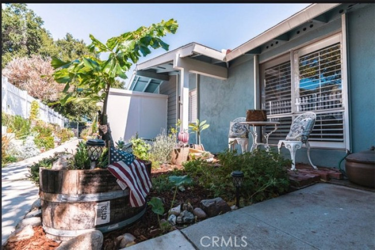 2 Bed Home for Sale in Newhall, California