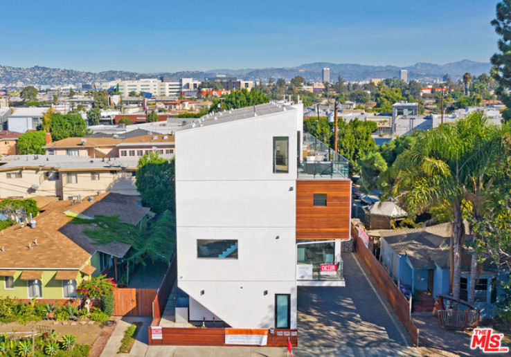 Residential Home in Culver City