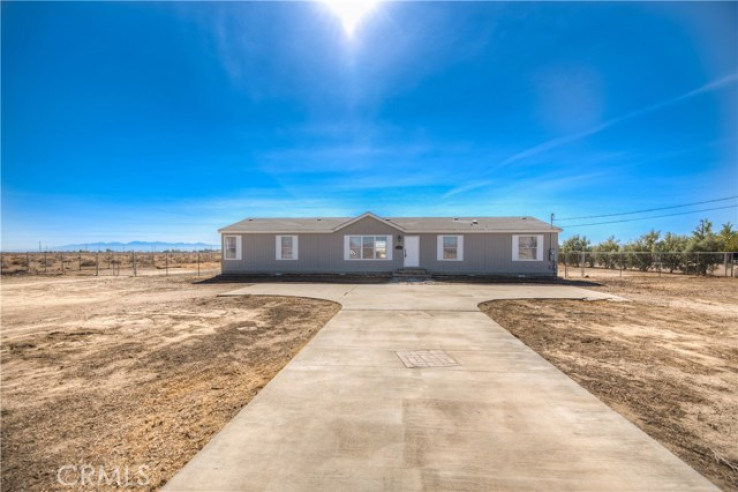 4 Bed Home for Sale in Rosamond, California