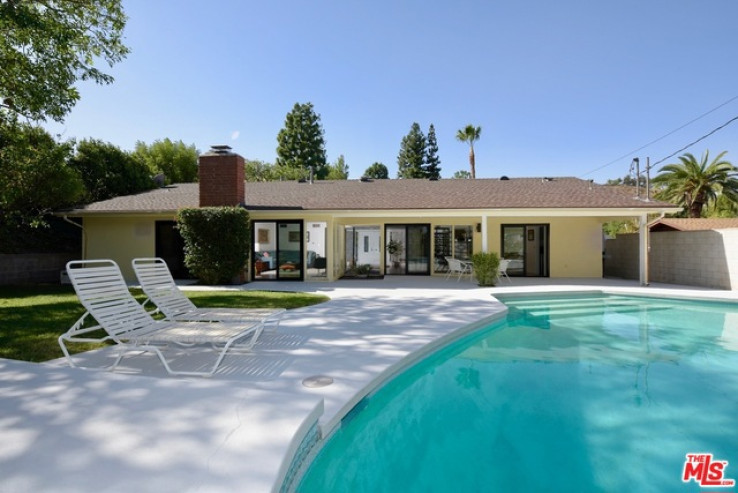 3 Bed Home for Sale in Granada Hills, California