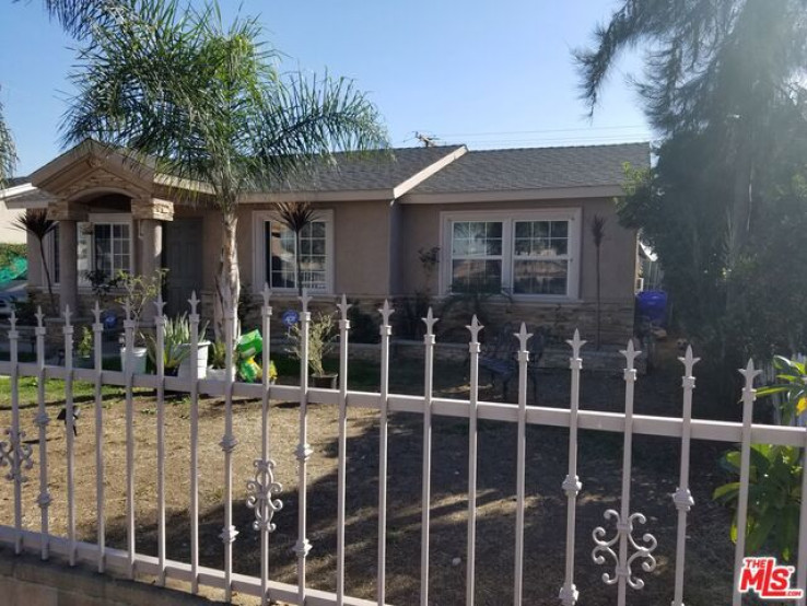 3 Bed Home for Sale in Compton, California