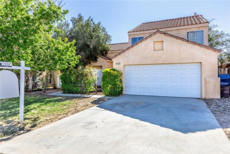 Residential Home in Palmdale