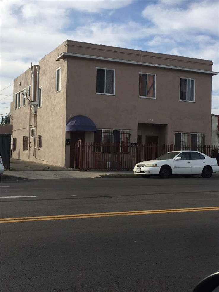  Income Home for Sale in Los Angeles, California