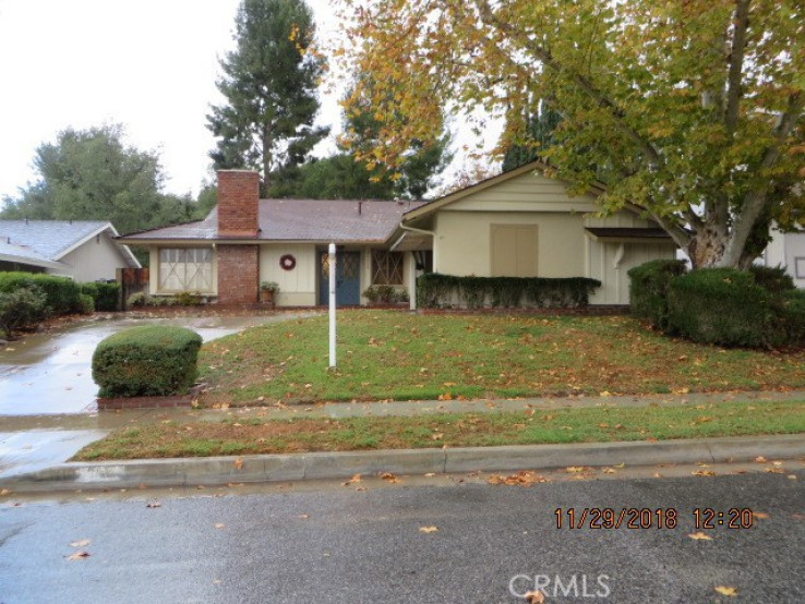 4 Bed Home for Sale in Saugus, California