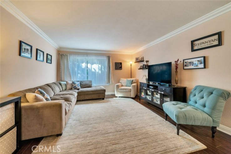 2 Bed Home for Sale in Burbank, California