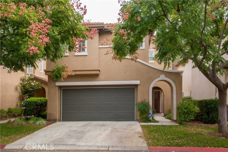 4 Bed Home for Sale in Canyon Country, California