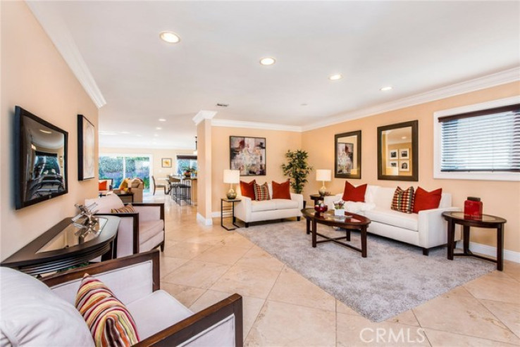 4 Bed Home for Sale in Sherman Oaks, California
