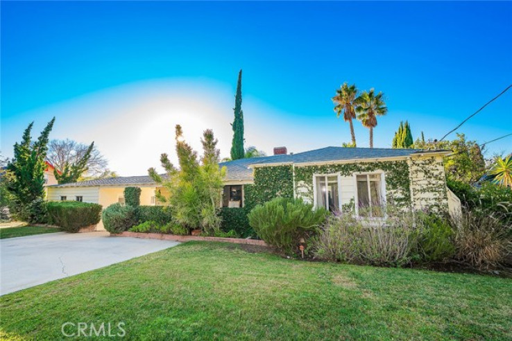 Residential Home in Sunland/Tujunga