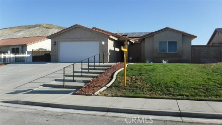 4 Bed Home for Sale in Rosamond, California