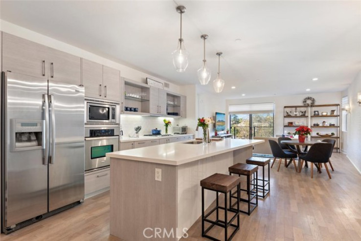 2 Bed Home for Sale in Studio City, California
