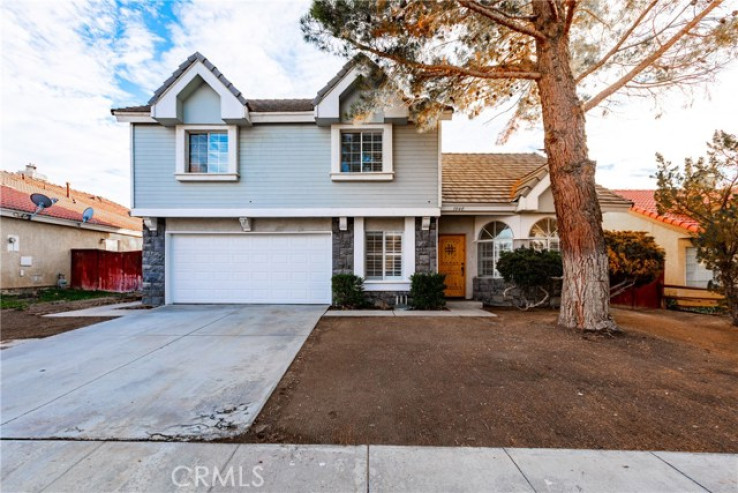 4 Bed Home for Sale in Rosamond, California