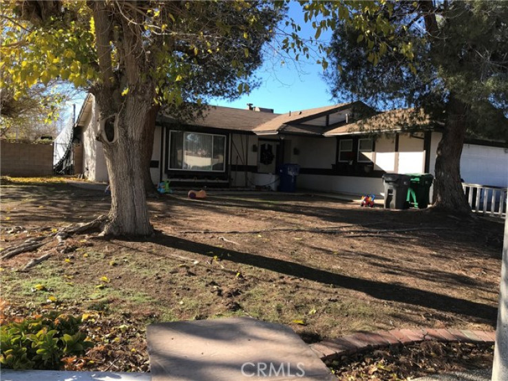 3 Bed Home for Sale in Palmdale, California