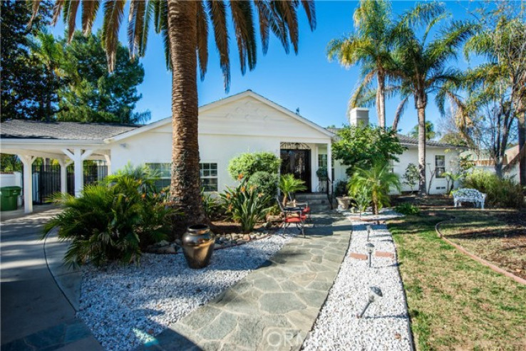 Residential Home in Lake Balboa
