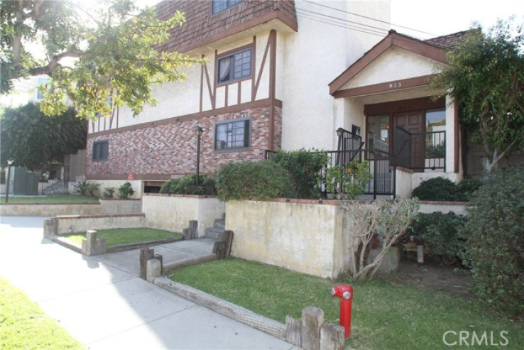 2 Bed Home for Sale in El Segundo, California