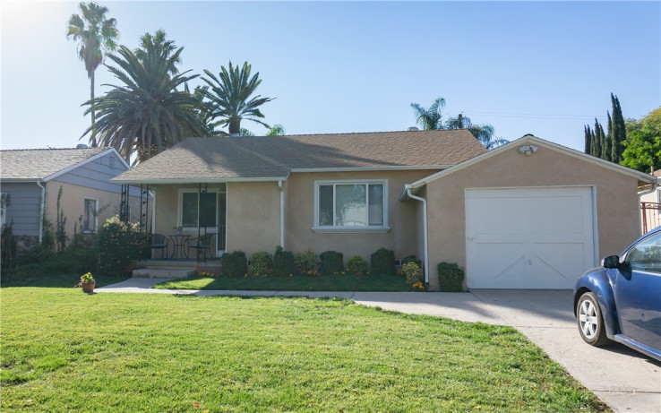 3 Bed Home for Sale in Lake Balboa, California