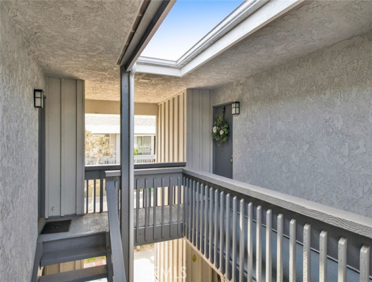 1 Bed Home for Sale in Huntington Beach, California
