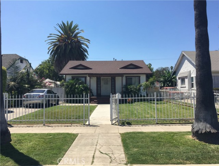2 Bed Home for Sale in Los Angeles, California