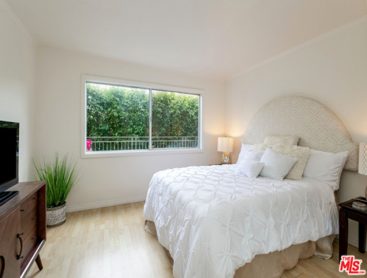 1 Bed Home for Sale in Santa Monica, California