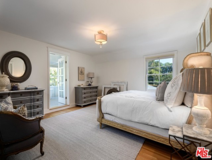 5 Bed Home for Sale in Santa Barbara, California