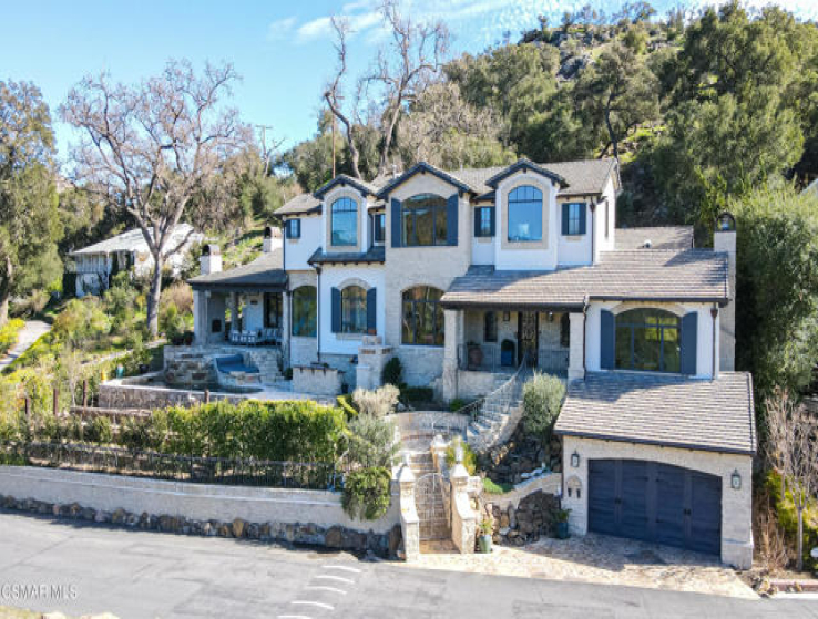 5 Bed Home for Sale in Westlake Village, California